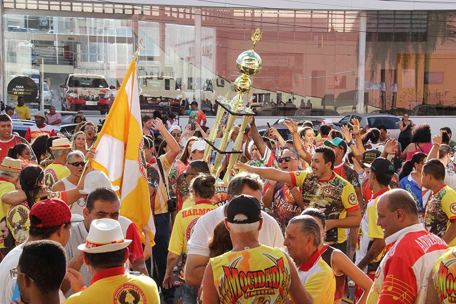 Mocidade Unida da Vila Falcão é a campeã do Carnaval 2023 em Bauru