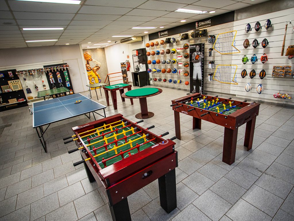 Espaço interior da loja Globo Sports