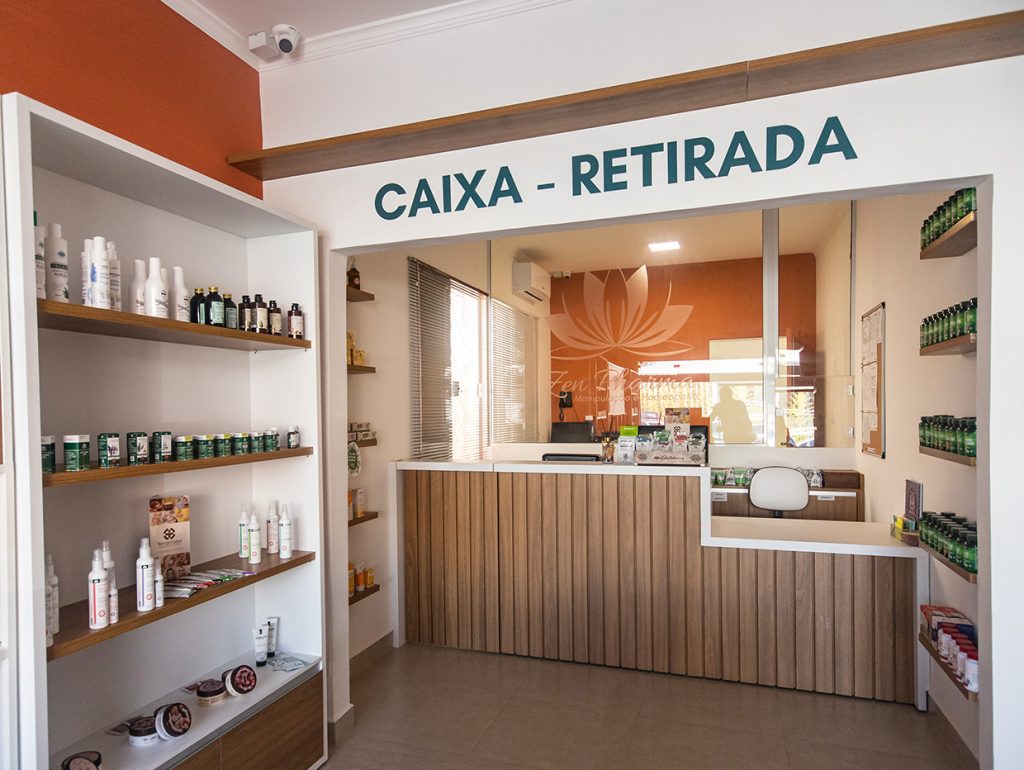 Entrada da farmácia de manipulação
