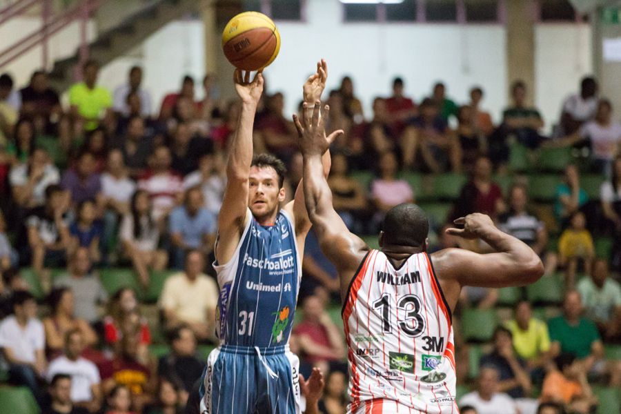 basquete bauru