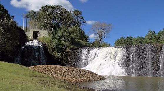 cachoeira-veudenoiva