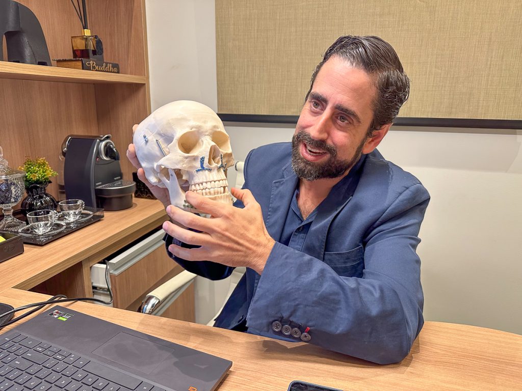 Doutor em cirurgia ortognática
