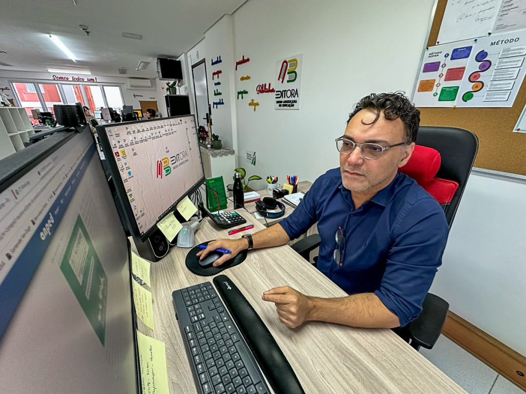 Editora que publica artigos científicos