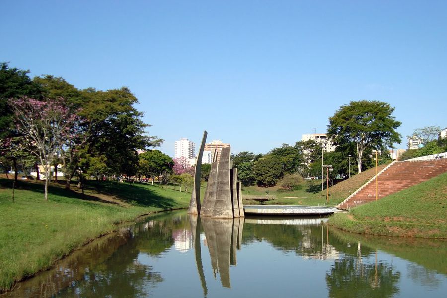 espaços publicos em bauru