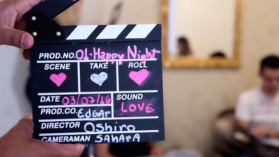 happynight-webserie-topo