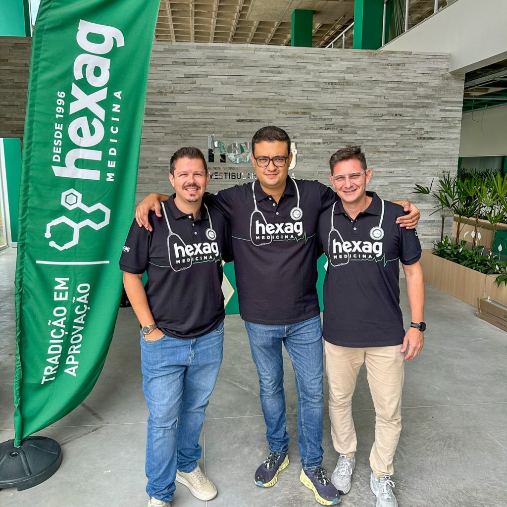 Criadores do cursinho