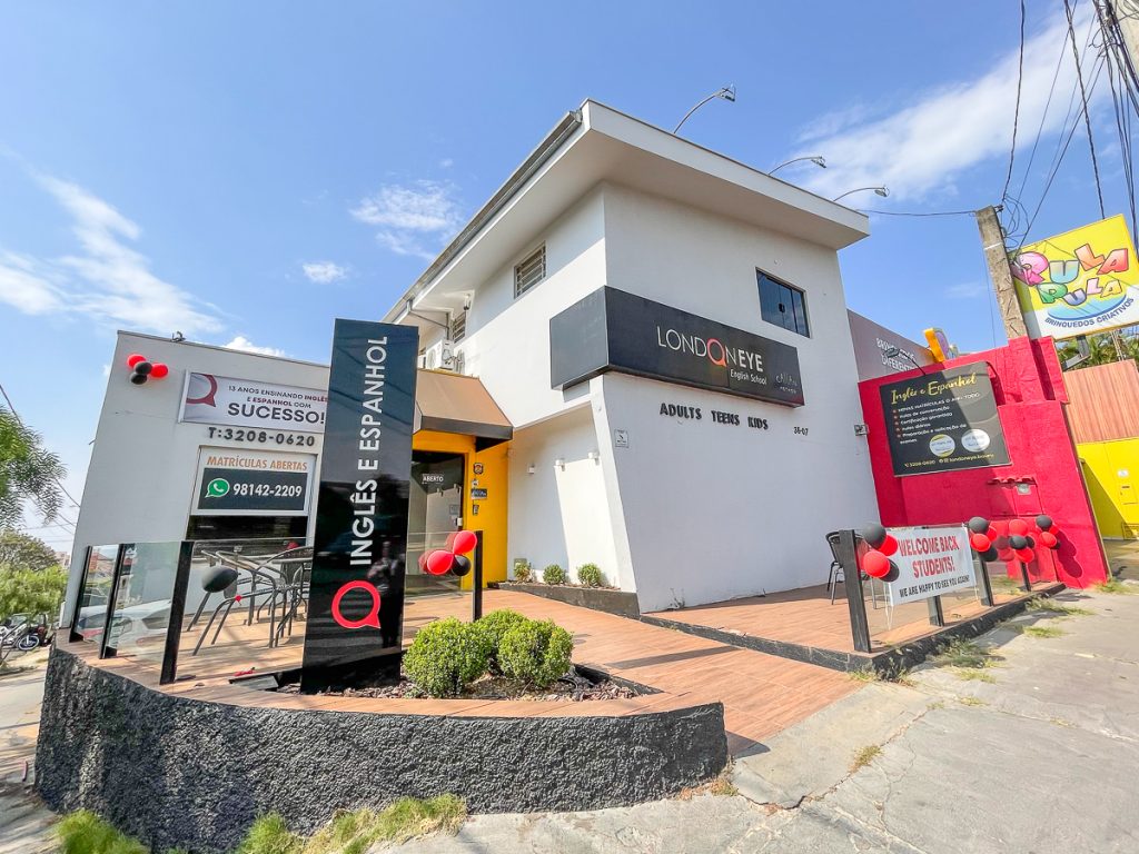 Escola de idiomas