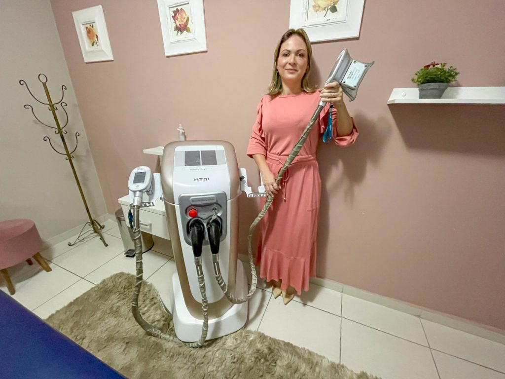 Máquina para alcançar a harmonização corporal