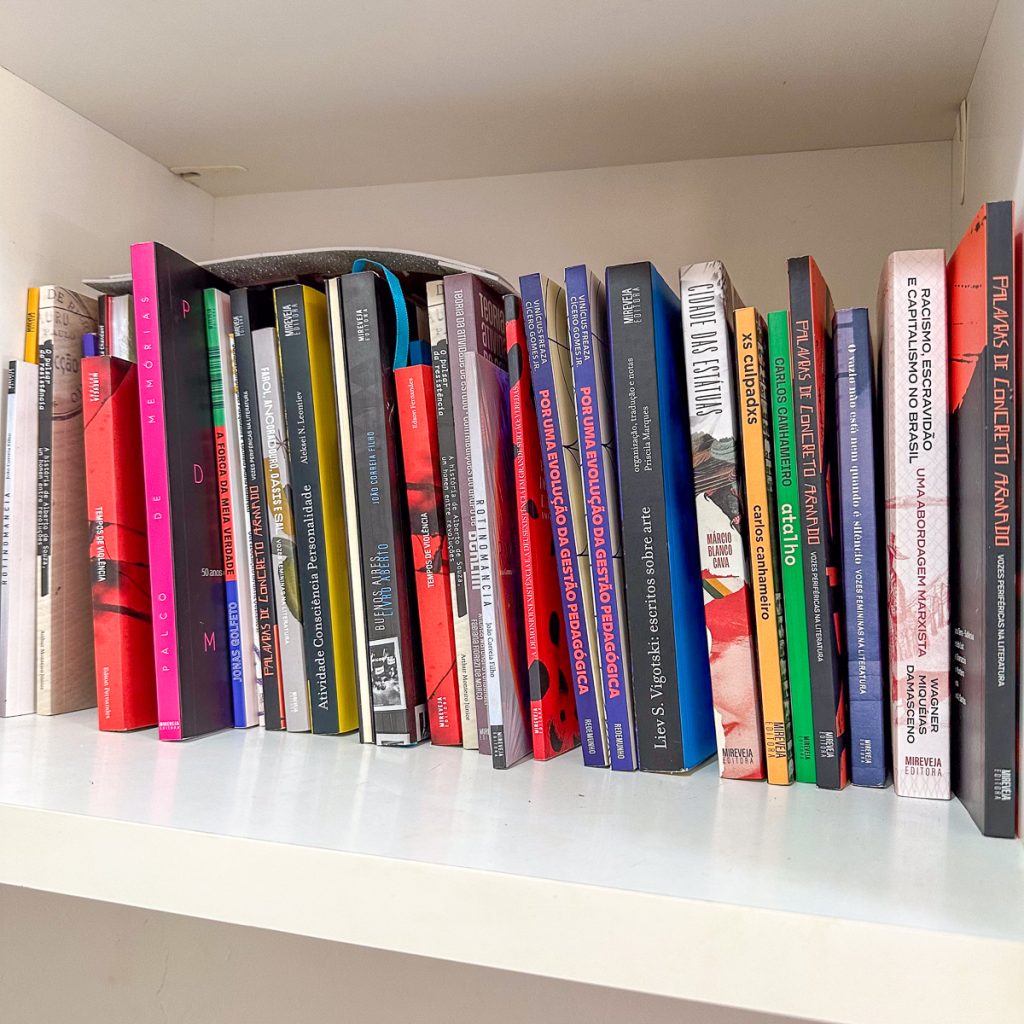 Livros da editora Mireveja