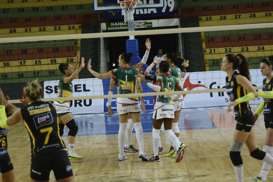 volei bauru